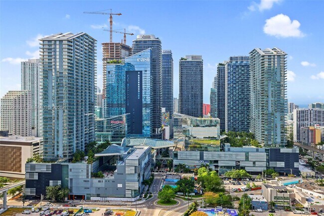 Building Photo - 350 S Miami Ave