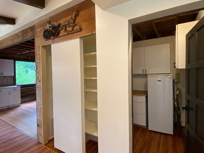 Building Photo - Private Hideaway on 1 Acre -Hawaiian Paradise Park