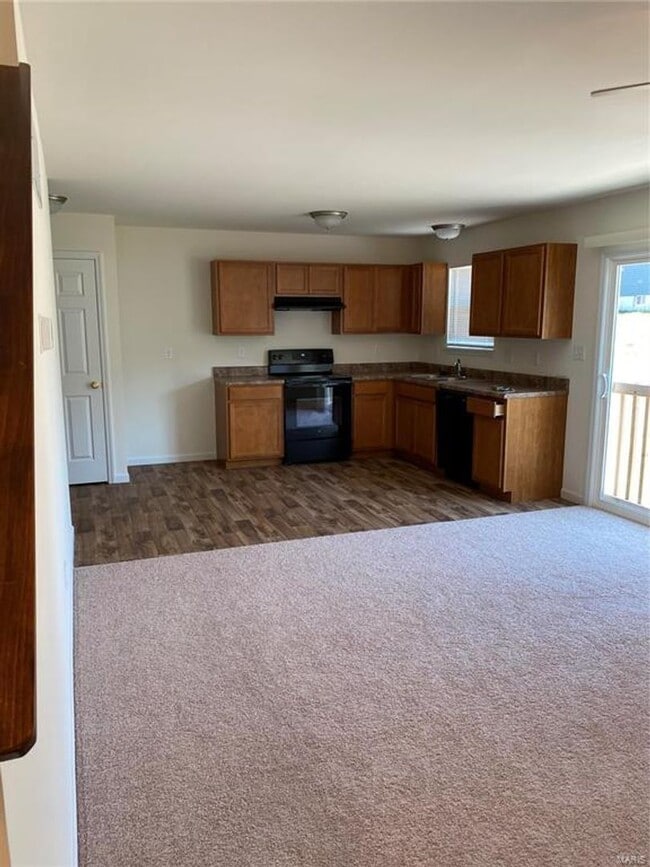 Building Photo - 612 Summer Breeze Ln