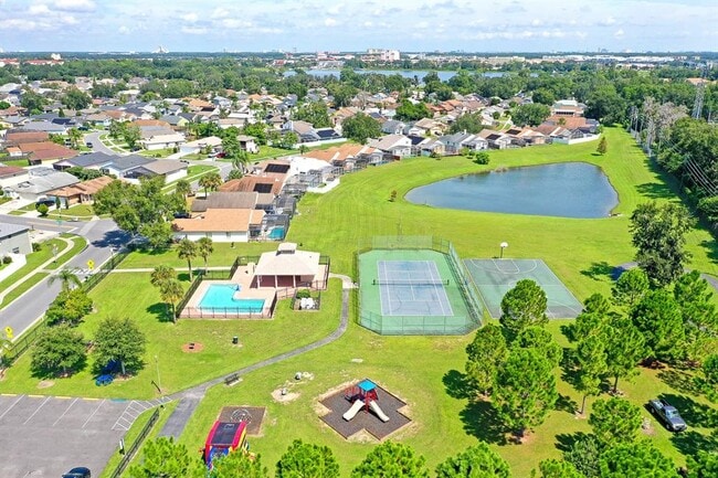 Building Photo - 2505 Kingston Ct