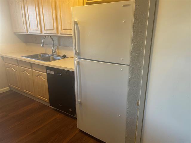 Building Photo - 5653 Phelps St