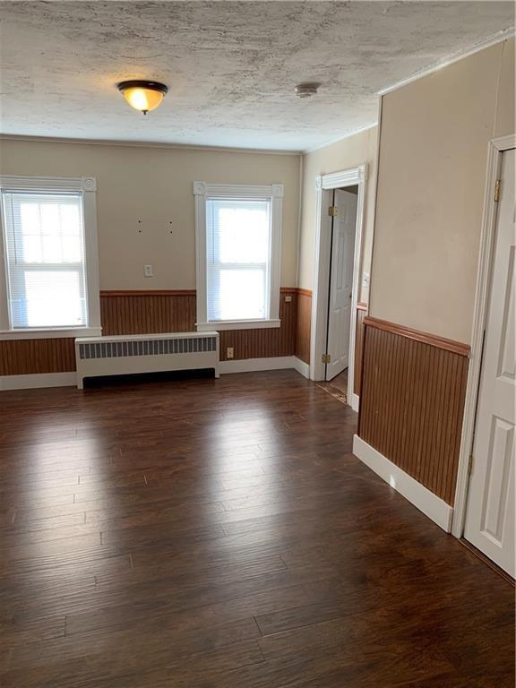 Building Photo - 14 Wallace Ave