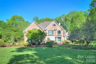 Building Photo - 1217 Weddington Hills Dr