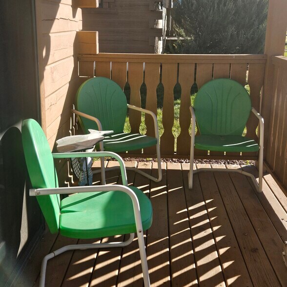 Porch - 424 Overlook Ct