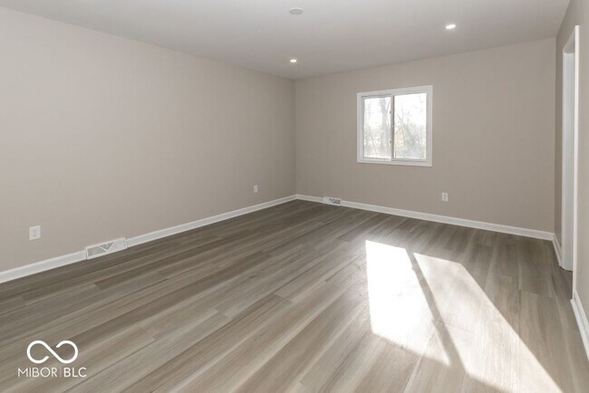 Building Photo - 1605 Cool Creek Dr
