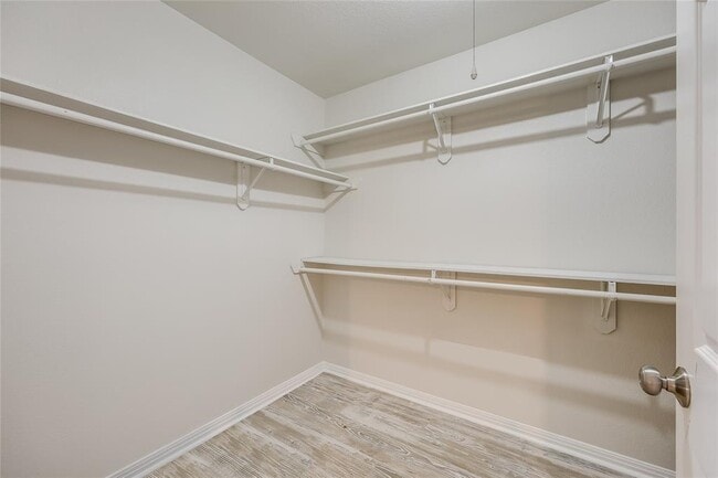 Building Photo - 169 Comanche Dr
