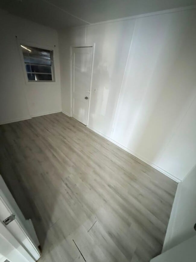 Building Photo - 415 S Colorado St
