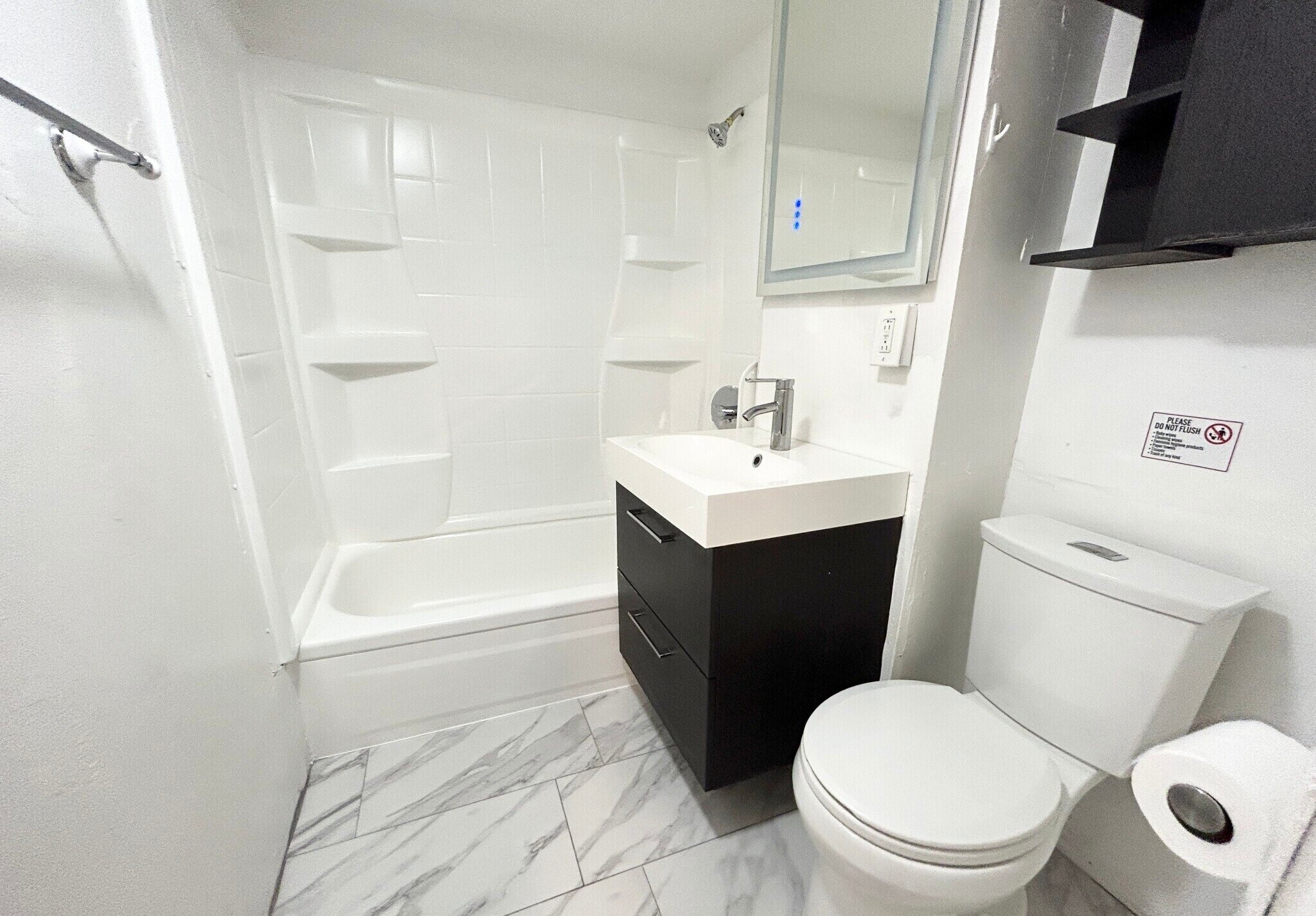 Building Photo - 7 Warwick St