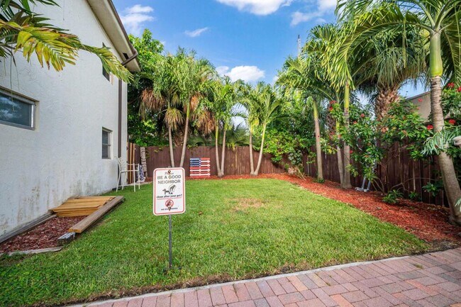 Building Photo - 308 Southwind 1 Ct