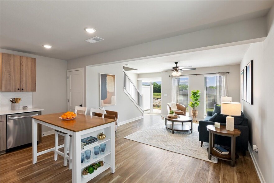 Building Photo - Hidden Hills Townhomes