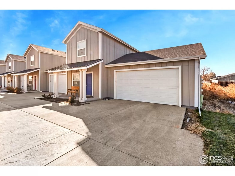 Building Photo - 7869 5th St