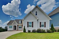 Building Photo - 1121 Camellia Ridge Dr