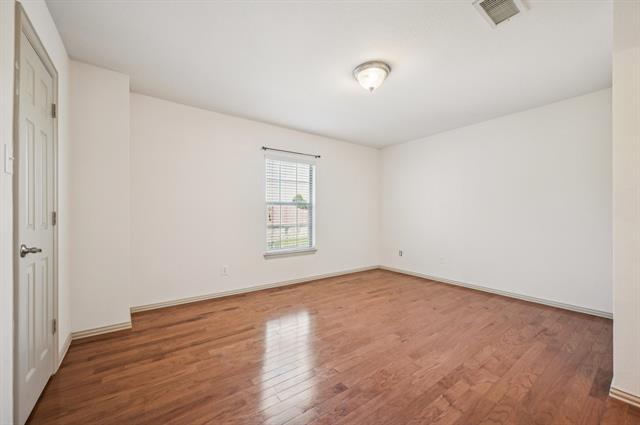 Building Photo - 3900 Springfield St