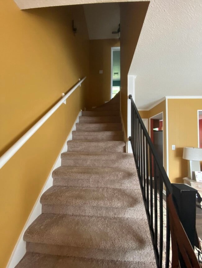 Building Photo - 777 Winding Hills Ln