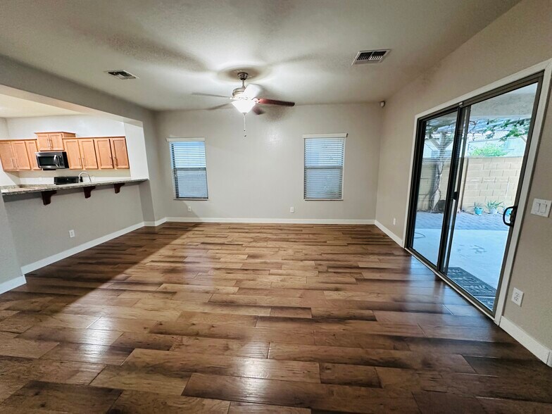 Living room - 18215 W Townley Ave