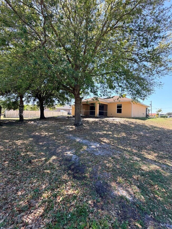 Building Photo - 507 Peerless Cir