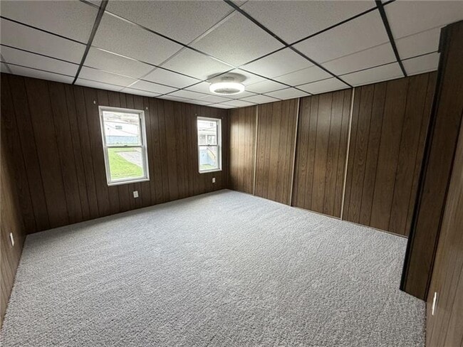 Building Photo - 1154 Eisenhower Dr