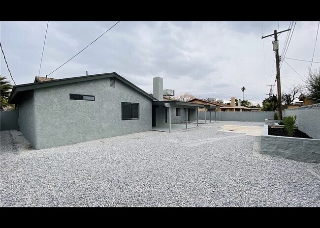 Primary Photo - Fully Furnished Executive Rental in Las Ve...