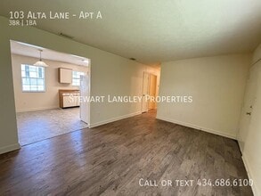 Building Photo - 103 Alta Ln