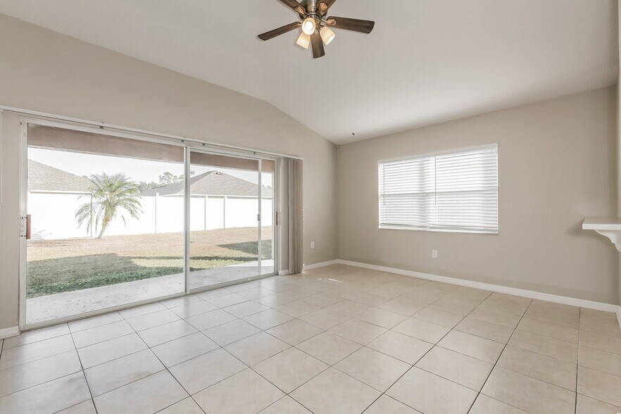 Building Photo - 12006 Butler Woods Cir