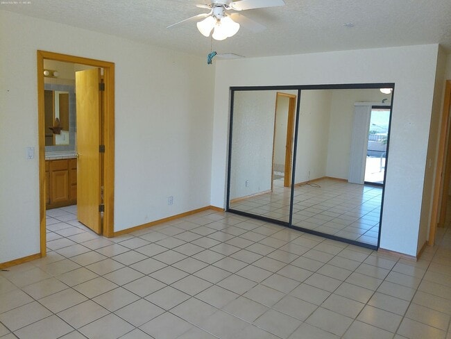 Building Photo - 1771 Miramar Dr
