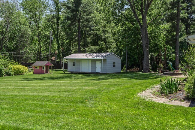 Building Photo - 6744 Merwin Pl