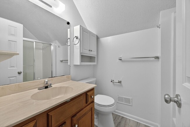 Building Photo - 1984 Cidermill Ln