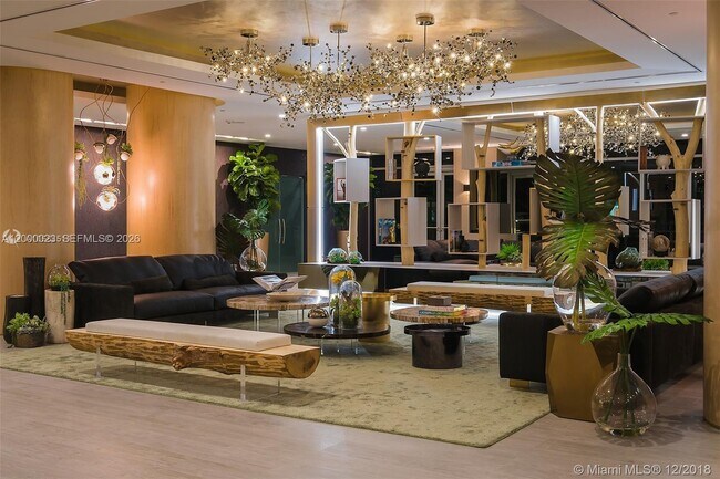 Building Photo - 488 NE 18th St