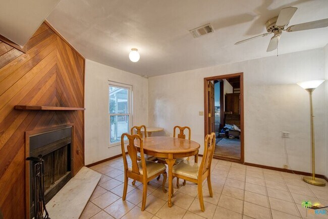 Building Photo - 508 N Avenue 66