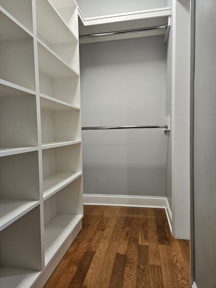 Building Photo - 93 Hempstead Ave