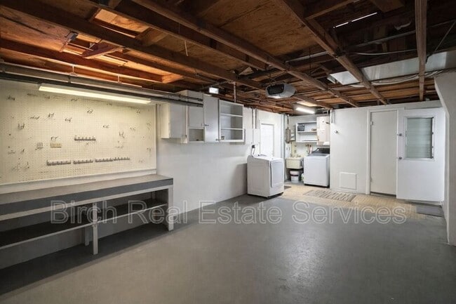 Building Photo - 3702 Quinten Dr