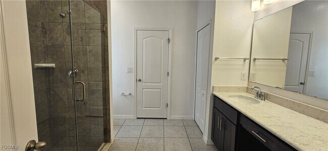 Building Photo - 408 Bahia Grande Ave