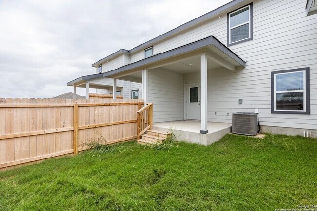 Building Photo - *Discover Elevated Living at Hunters Ranch!*