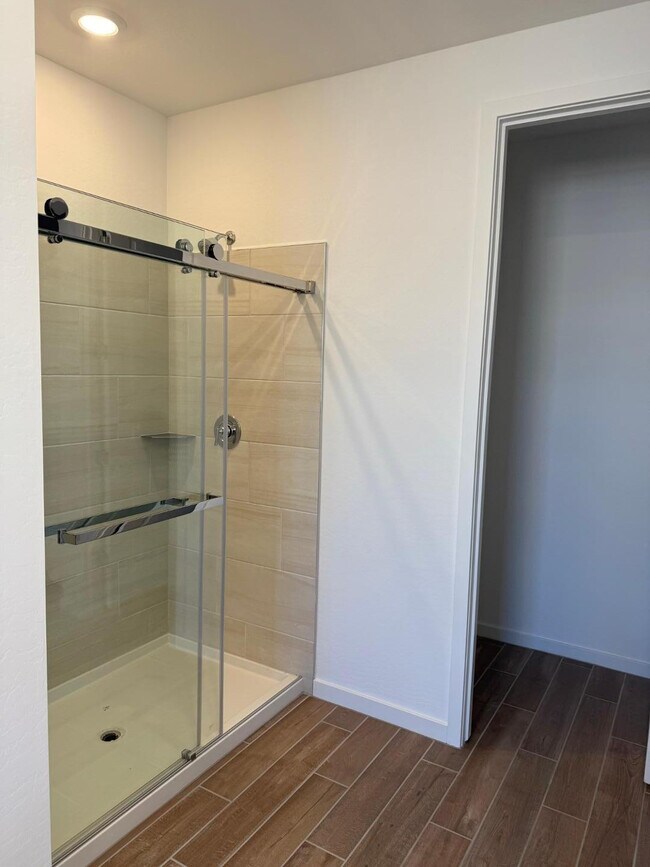 Building Photo - 17816 W Coolidge St