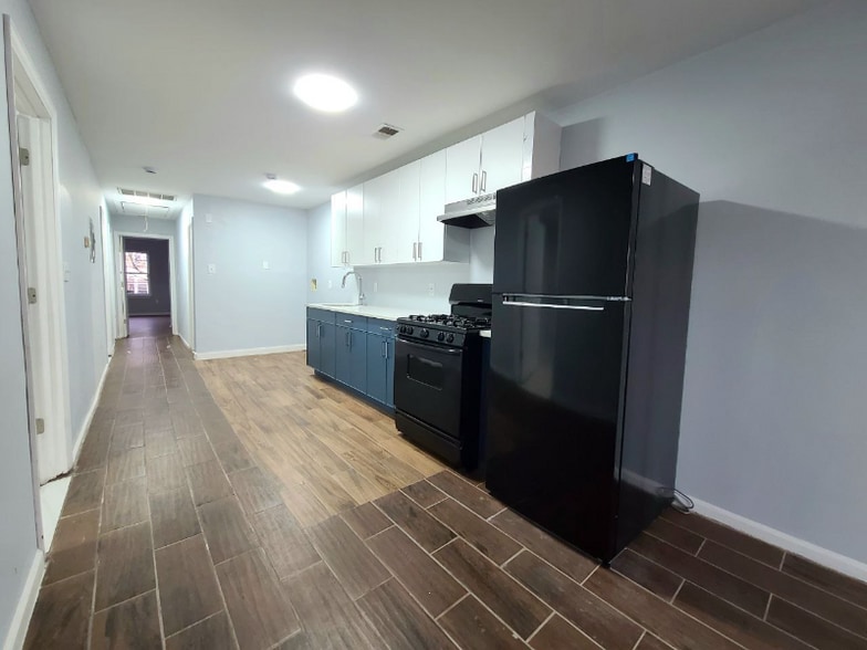 Building Photo - 9 Wolcott Terrace