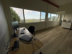 Building Photo - 3632 Amesbury Rd