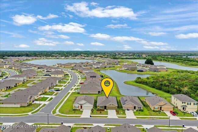 Building Photo - 926 Trinity St