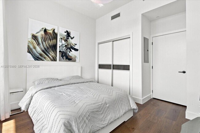 Building Photo - 6799 Collins Ave