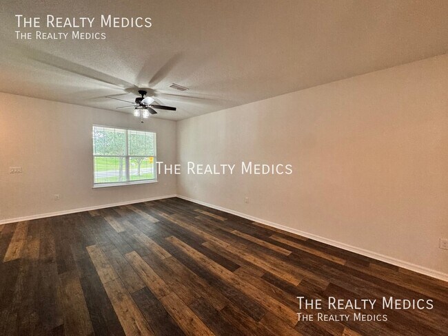 Building Photo - 1375 Painted Bunting Ave