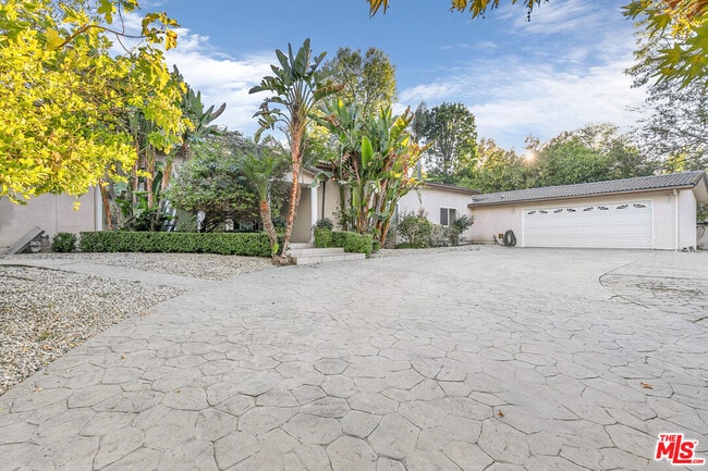 Building Photo - 19016 Wells Dr