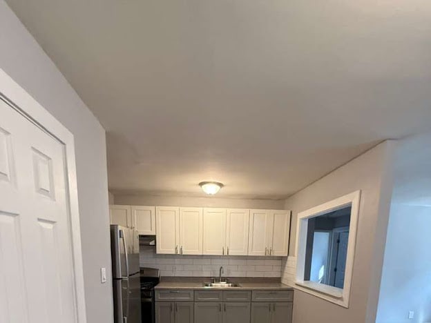 Building Photo - 394 Park Ave