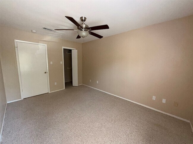 Building Photo - 12625 Memorial Dr