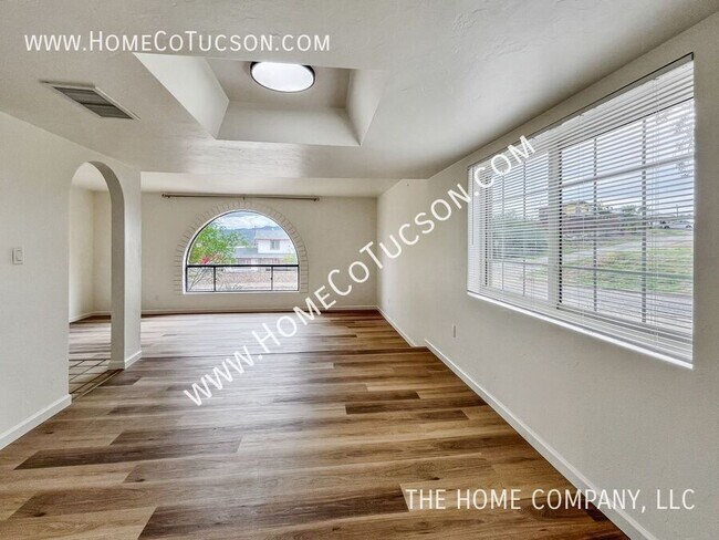 Building Photo - 420 Hetzel Ave