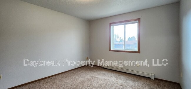 Building Photo - 1210 34th Ave S