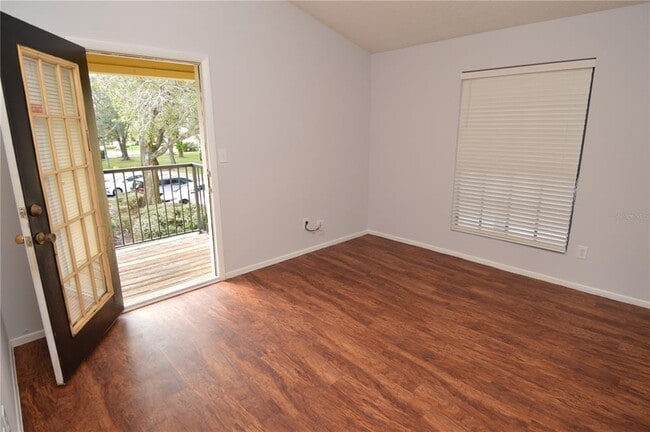 Building Photo - 8625 Mallard Reserve Dr