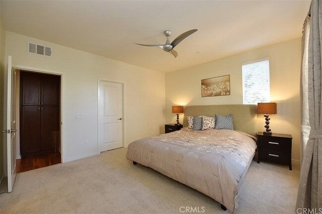 Building Photo - 533 Rockefeller