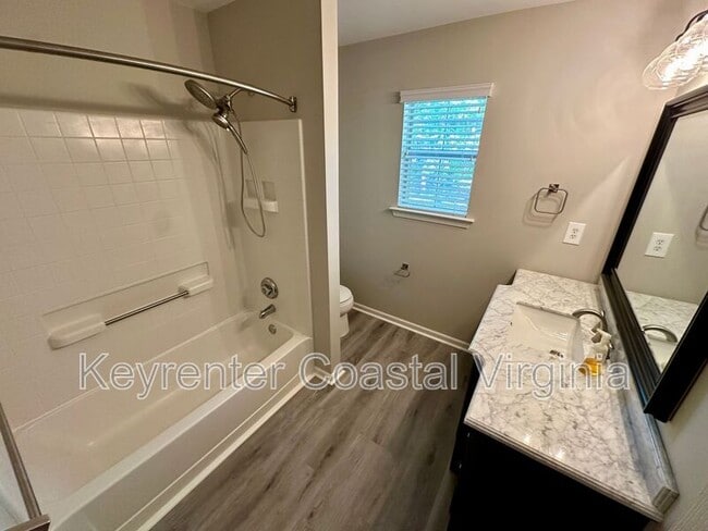 Building Photo - 3611 Martingale Ct