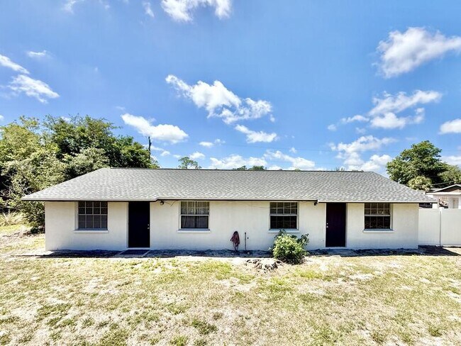 Building Photo - 7071 Bee Ridge Rd