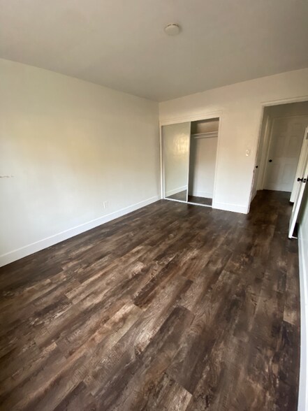 Building Photo - 3320-3322 Clairemont Dr