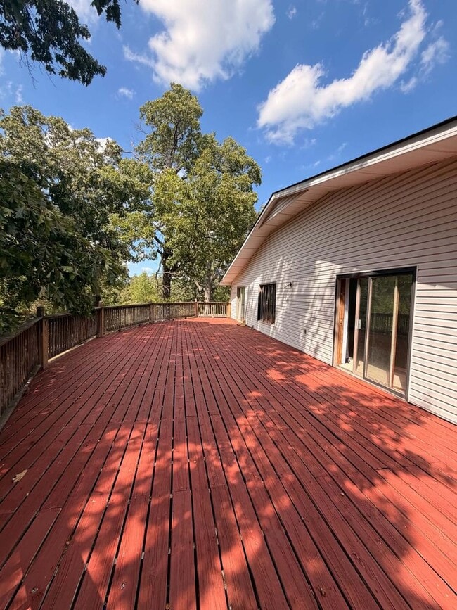 Building Photo - 4427 Edgewood Cir
